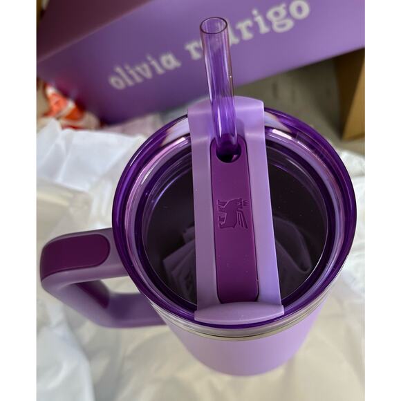 Stanley x Olivia Rodrigo Quencher Flowstate Tumbler | 40oz New in Box - Picture 4 of 6